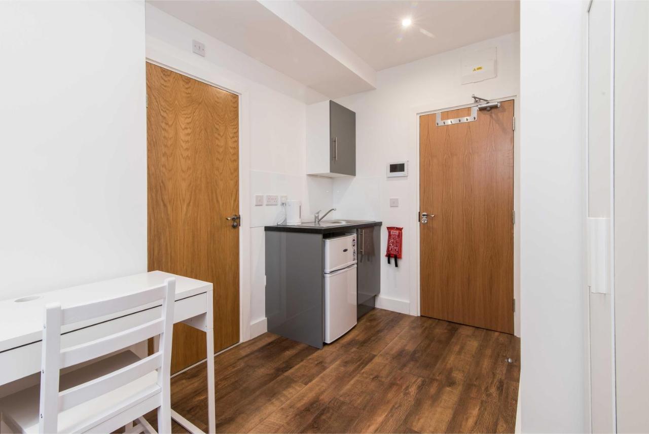 Sublime Stays Webberley Stylish Studio Stoke City Centre Extérieur photo