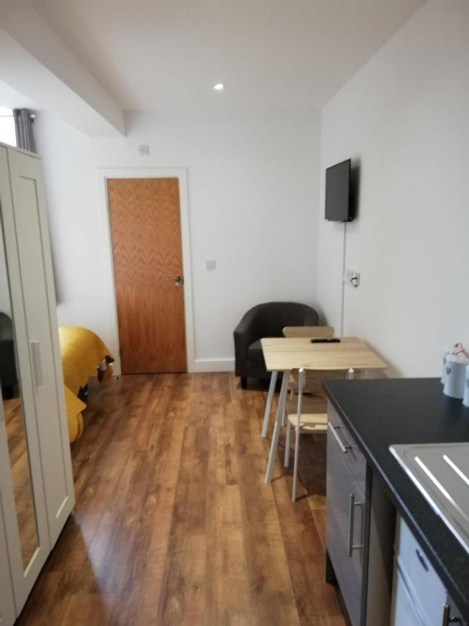 Sublime Stays Webberley Stylish Studio Stoke City Centre Extérieur photo