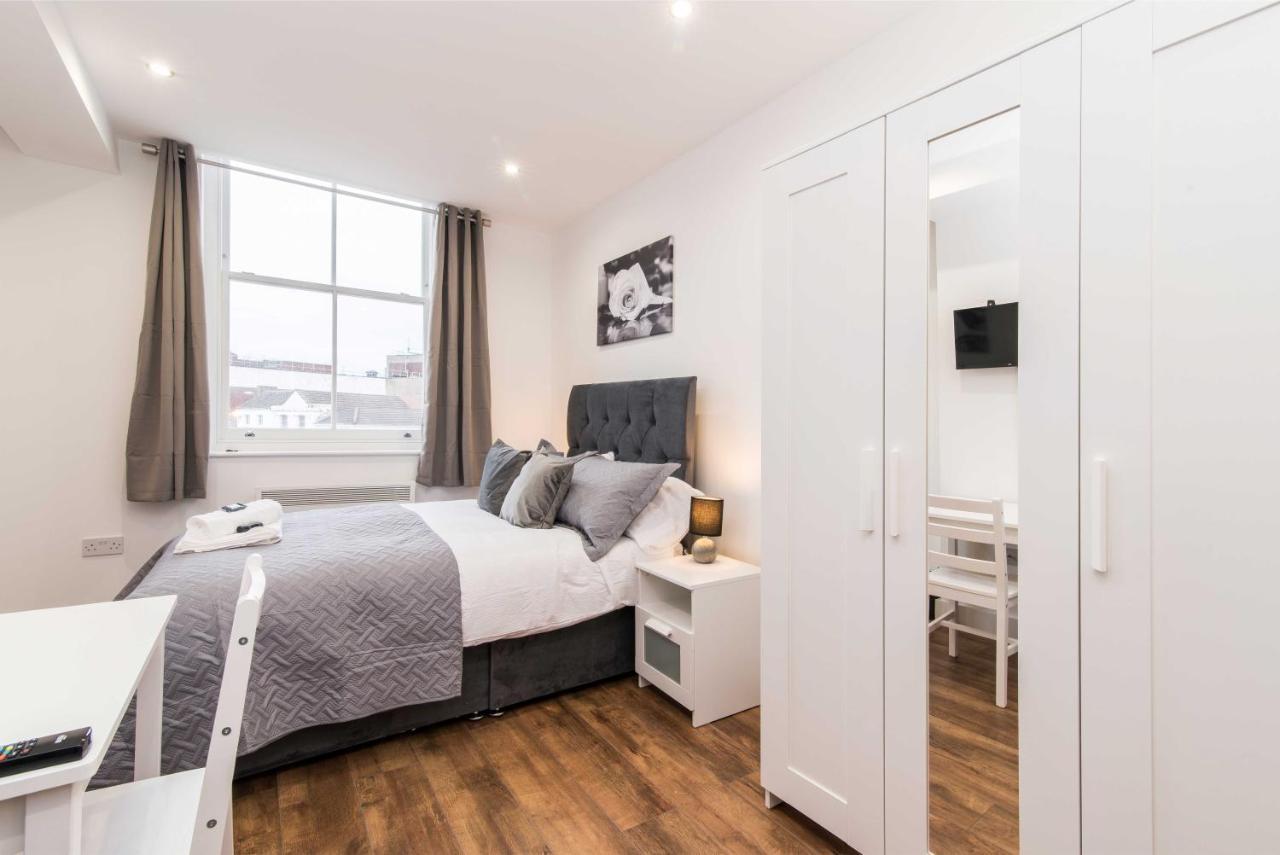 Sublime Stays Webberley Stylish Studio Stoke City Centre Extérieur photo